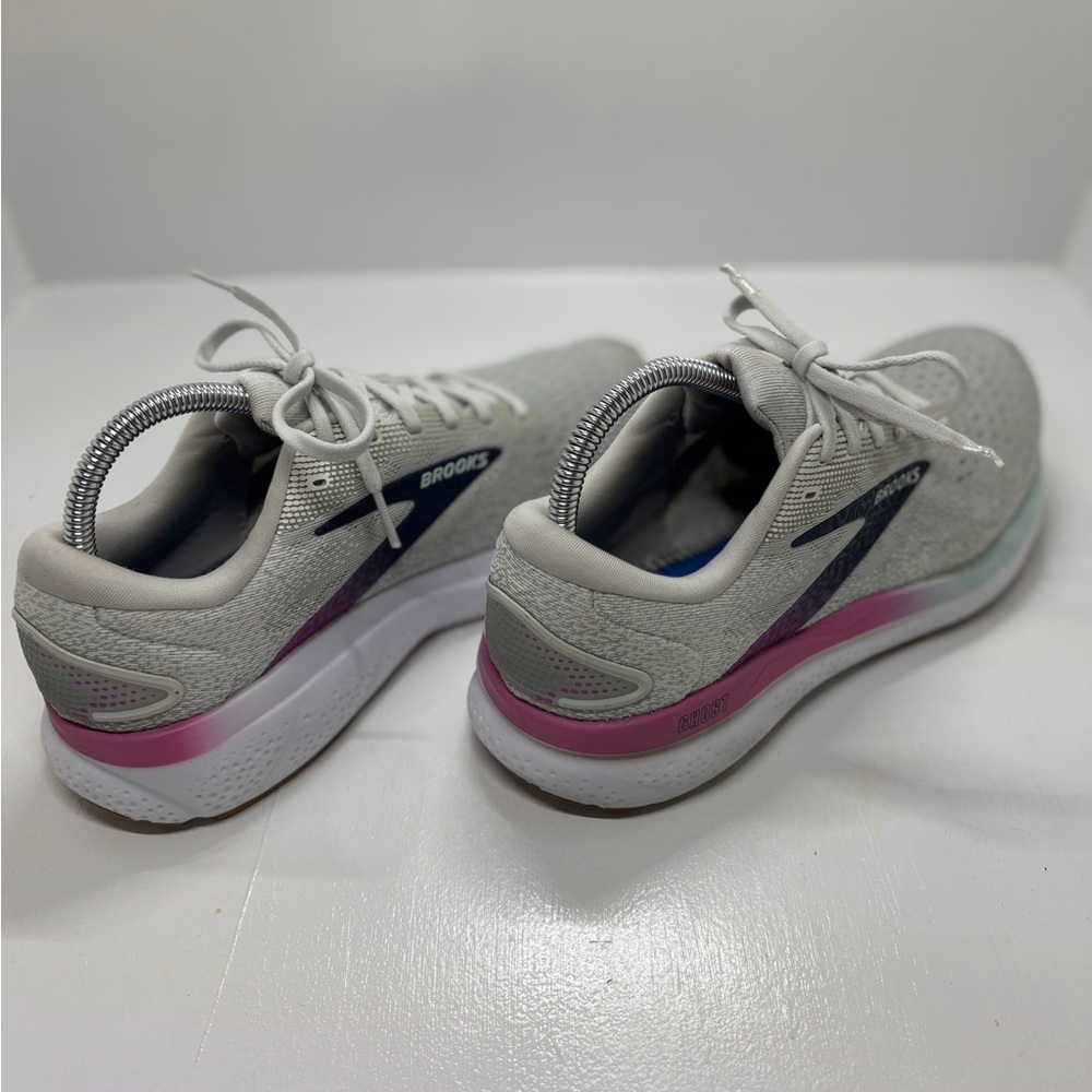 Brooks Ghost 16 Women’s 9.5 Wide Running Shoes Gray Mesh Gum Sole Comfort Traine - Picture 6 of 12